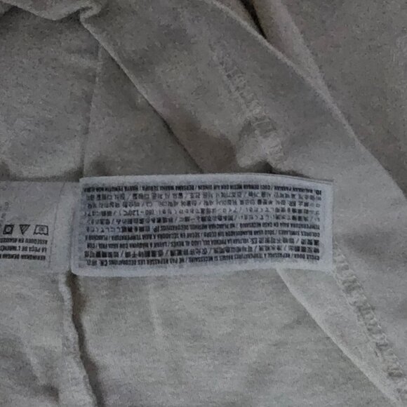 Abercrombie & Fitch Premium The White Lotus Cream Graphic Tee Men's Size Large - Picture 14 of 16